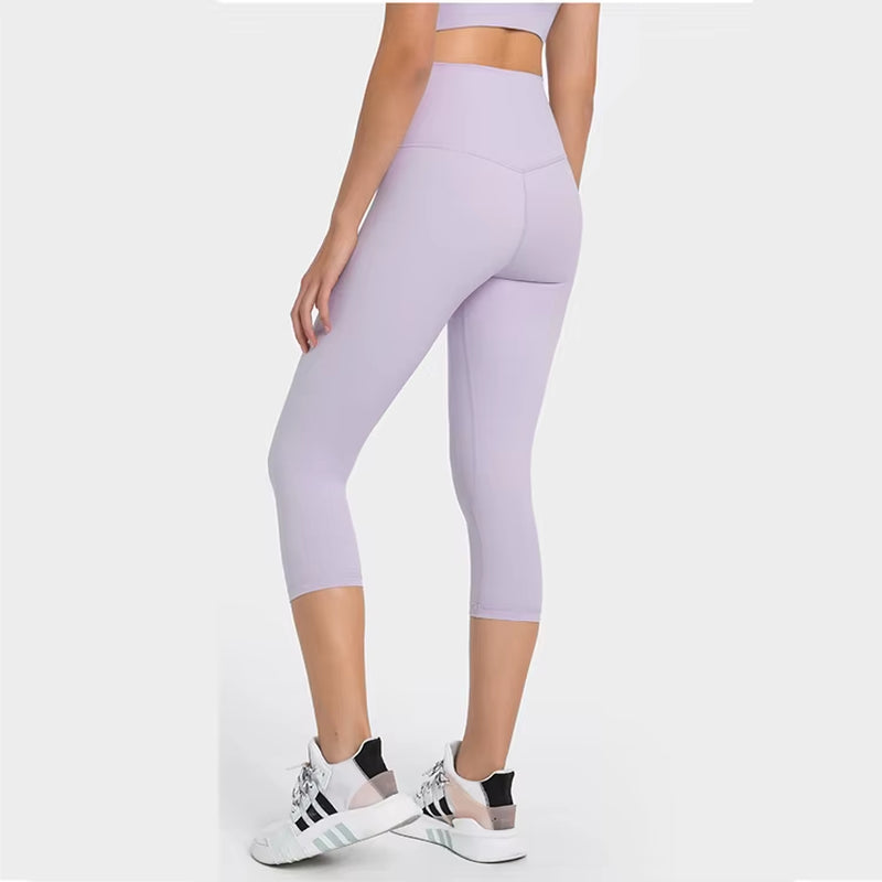 21-Inch High Quality Scrunch Butt Yoga Capri Pants for Women Elastic Waist Sports Fitness Running Leggings Solid Pattern