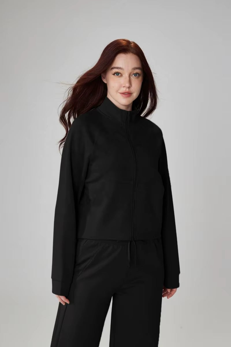 Low MOQ Standing Collar Sports Coat Zip up Long Sleeved Slim Fit Fitness Wear Large Pockets Loose Casual Jacket