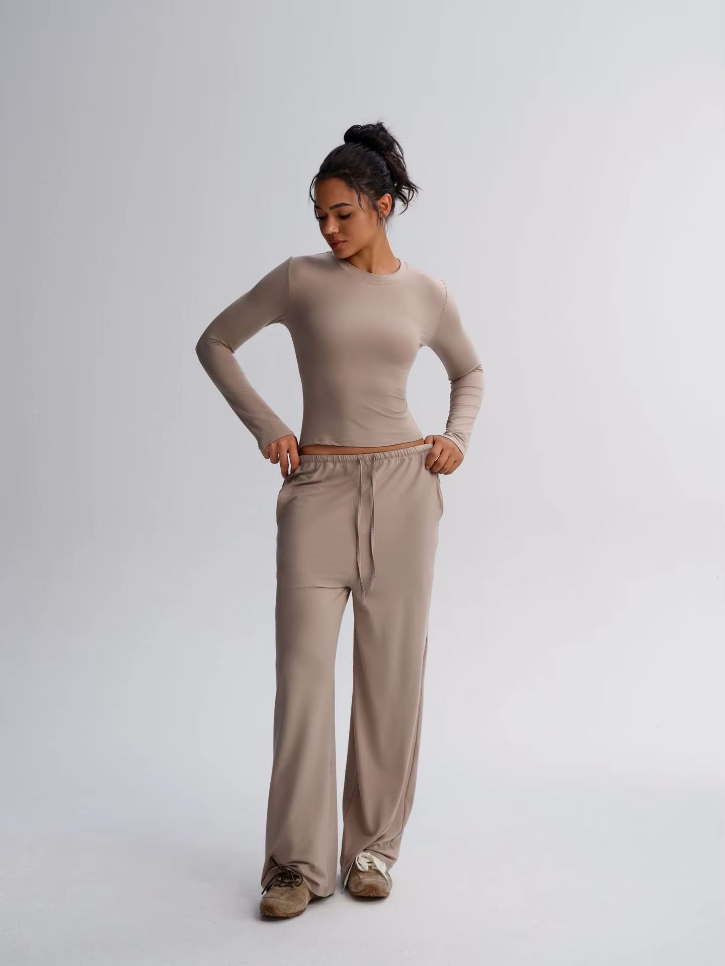Under Lulu Custom Solid Color Casual Long Sleeve Suit Top High Waist Wide Leg Pants Sports Yoga 2-Piece Set Drawstring Closure