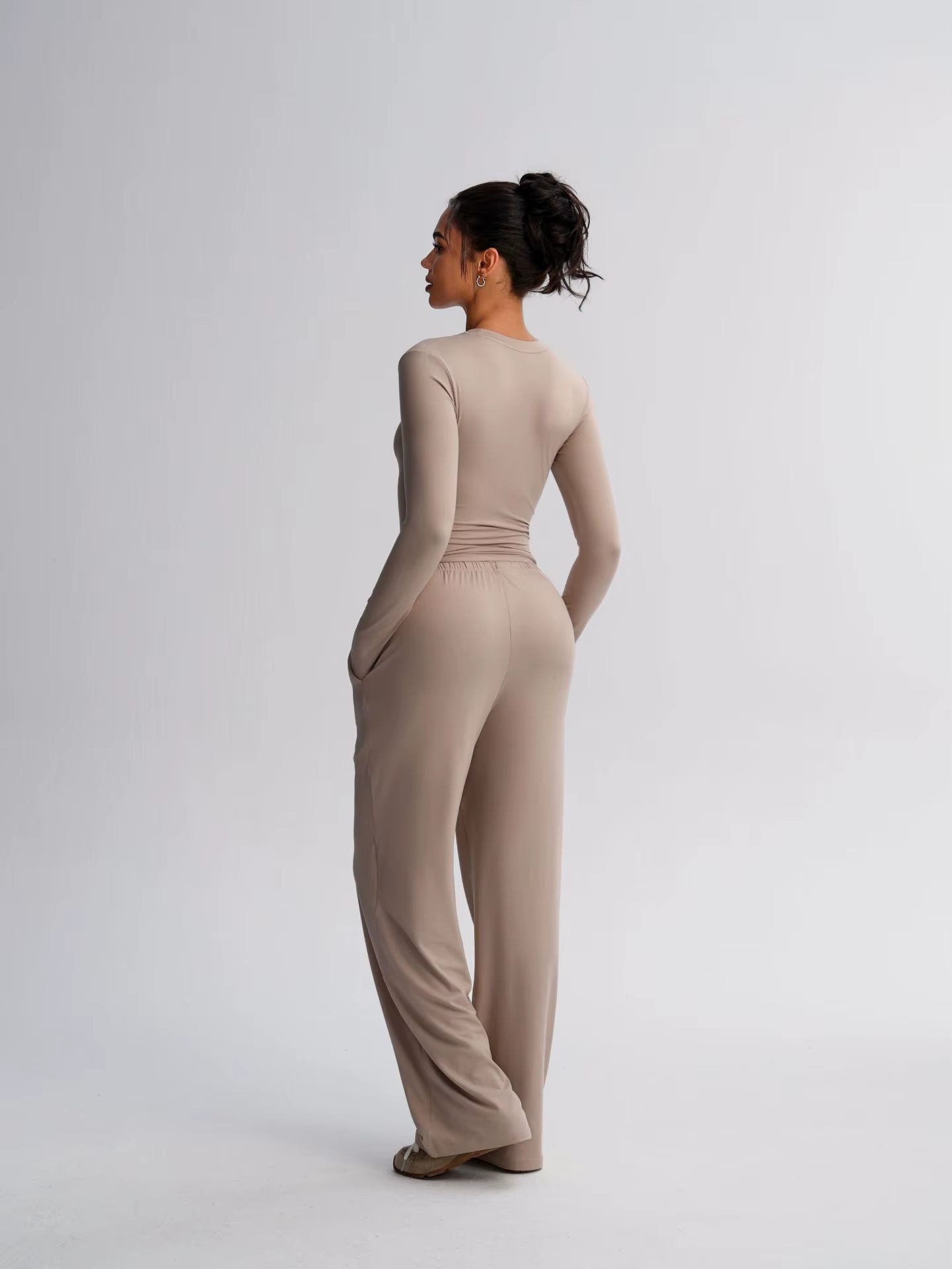 Under Lulu Custom Solid Color Casual Long Sleeve Suit Top High Waist Wide Leg Pants Sports Yoga 2-Piece Set Drawstring Closure